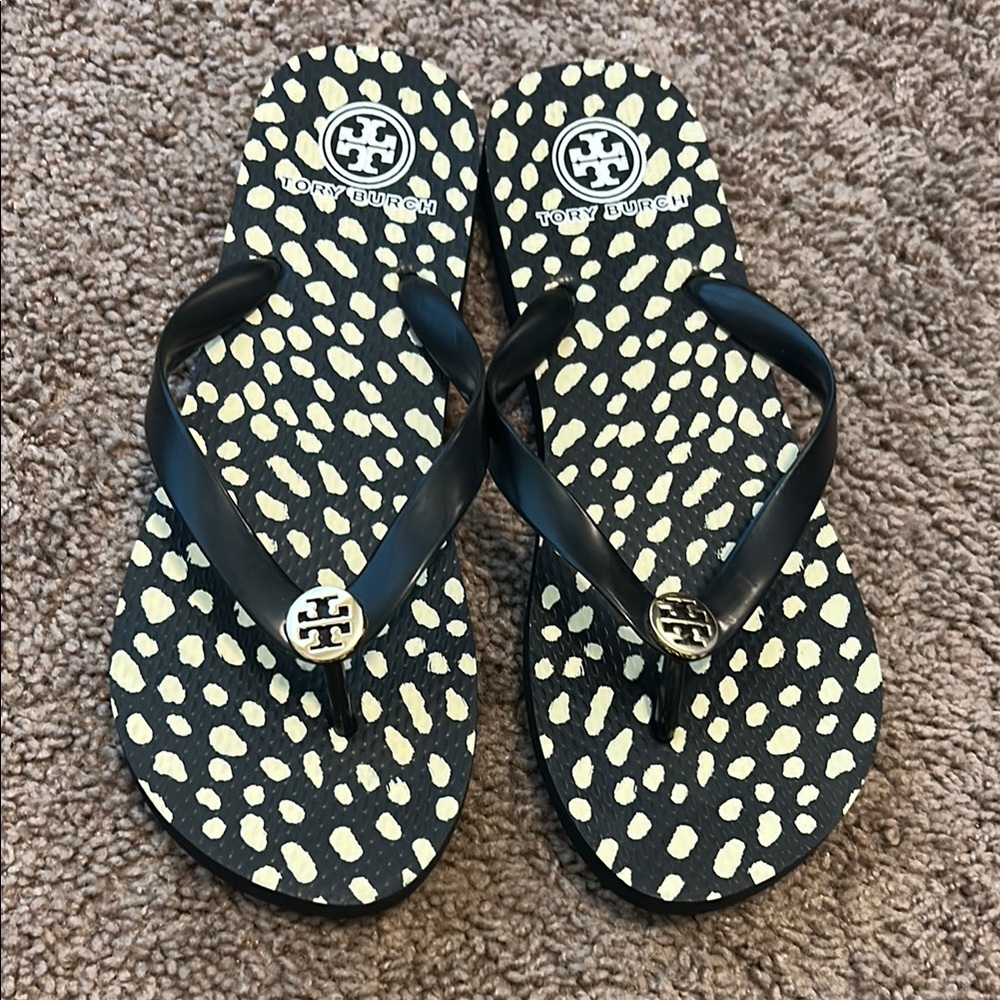 Tory Burch Black and Cream Sandals